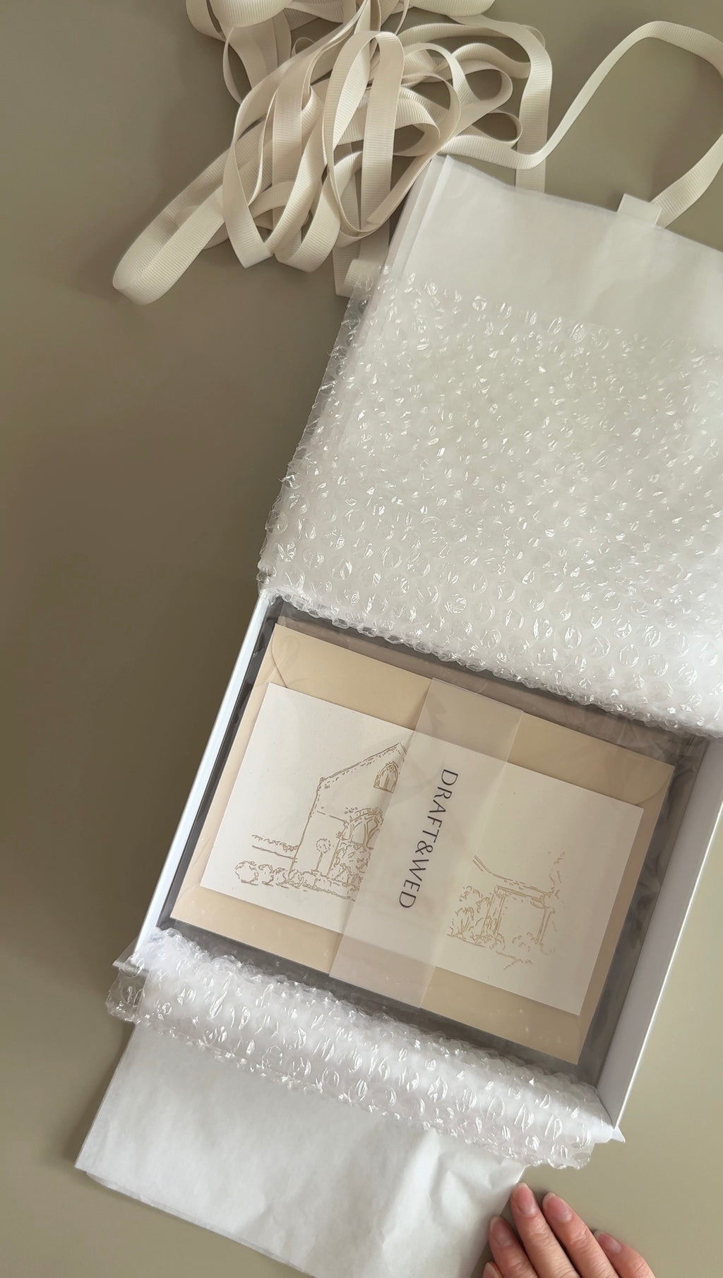 Gold Foil Venue Illustration Cards